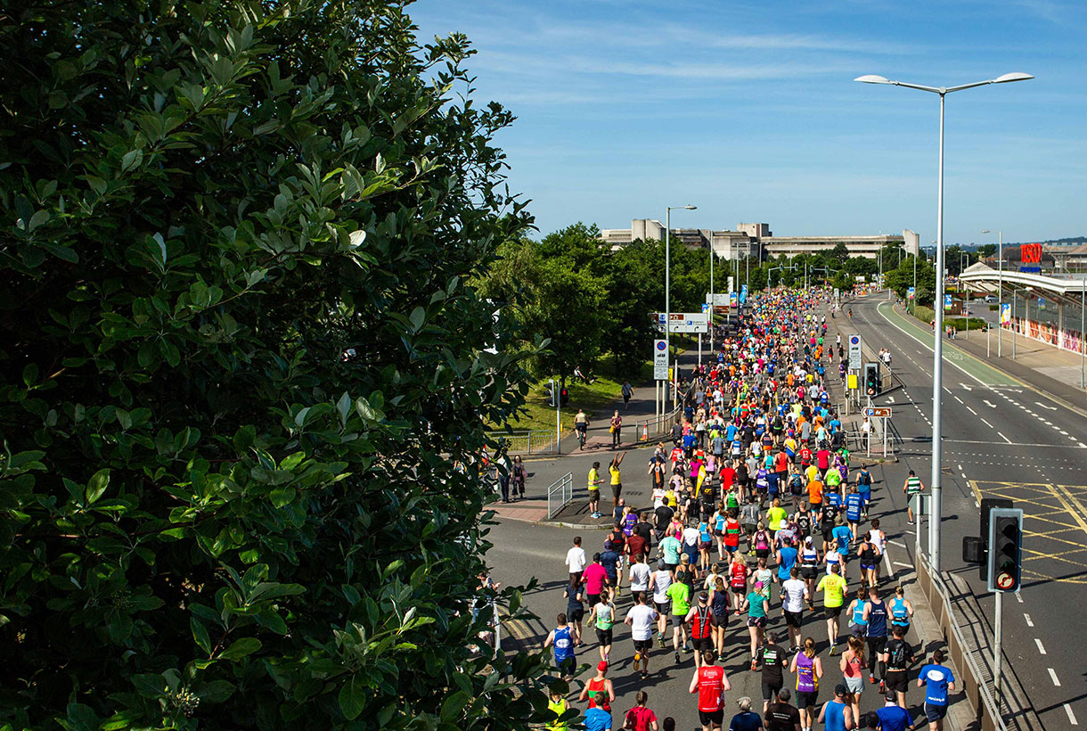 Mass Runners on Oystermouth Road Route Heading towards Mumbles